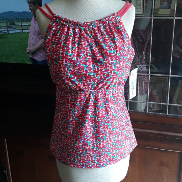 NWT Beach Diva tankini top — New. - Picture 2 of 7